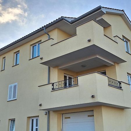 Apartmani Marin1 瓦比尼科 外观 照片