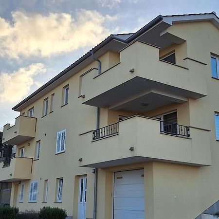 Apartmani Marin1 瓦比尼科 外观 照片